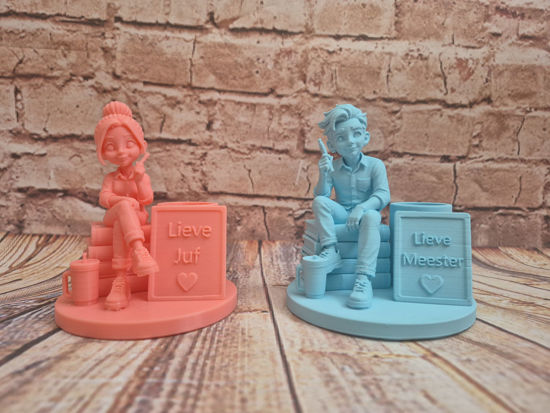 Afbeeldingen van 3d pennenhouder Juf of meester
